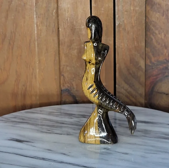 Elegant Wooden Mermaid Sculpture - Picture 11 of 11
